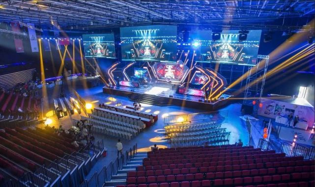 还需要在阵 还需要在阵