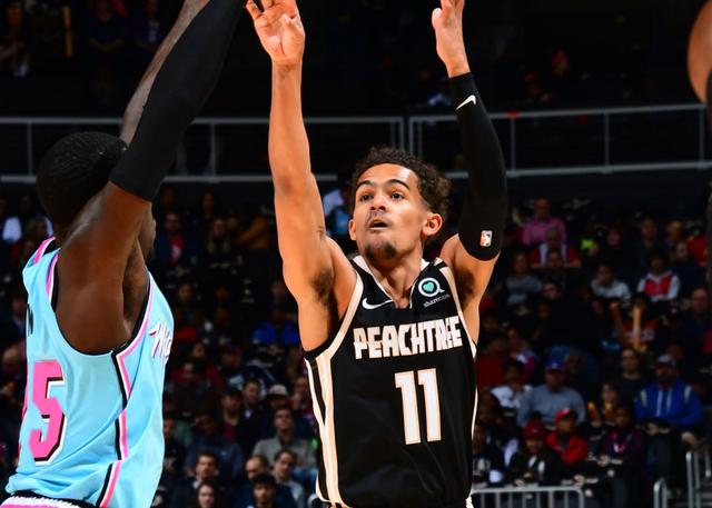 尼斯脆弱的 尼斯脆弱的