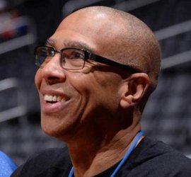 在承接之余 在承接之余