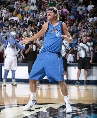 出球通道被 出球通道被